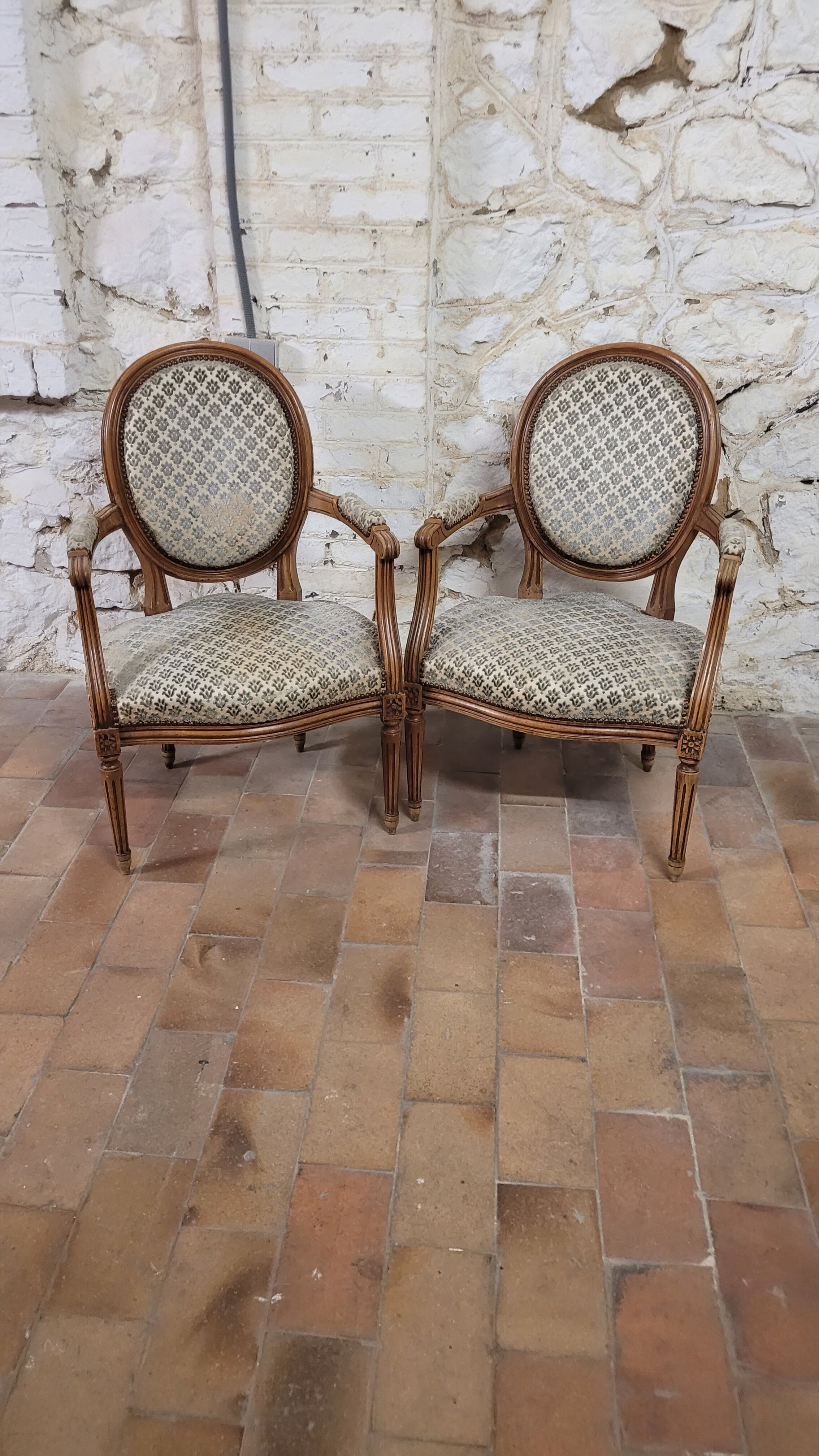 Pair of armchairs