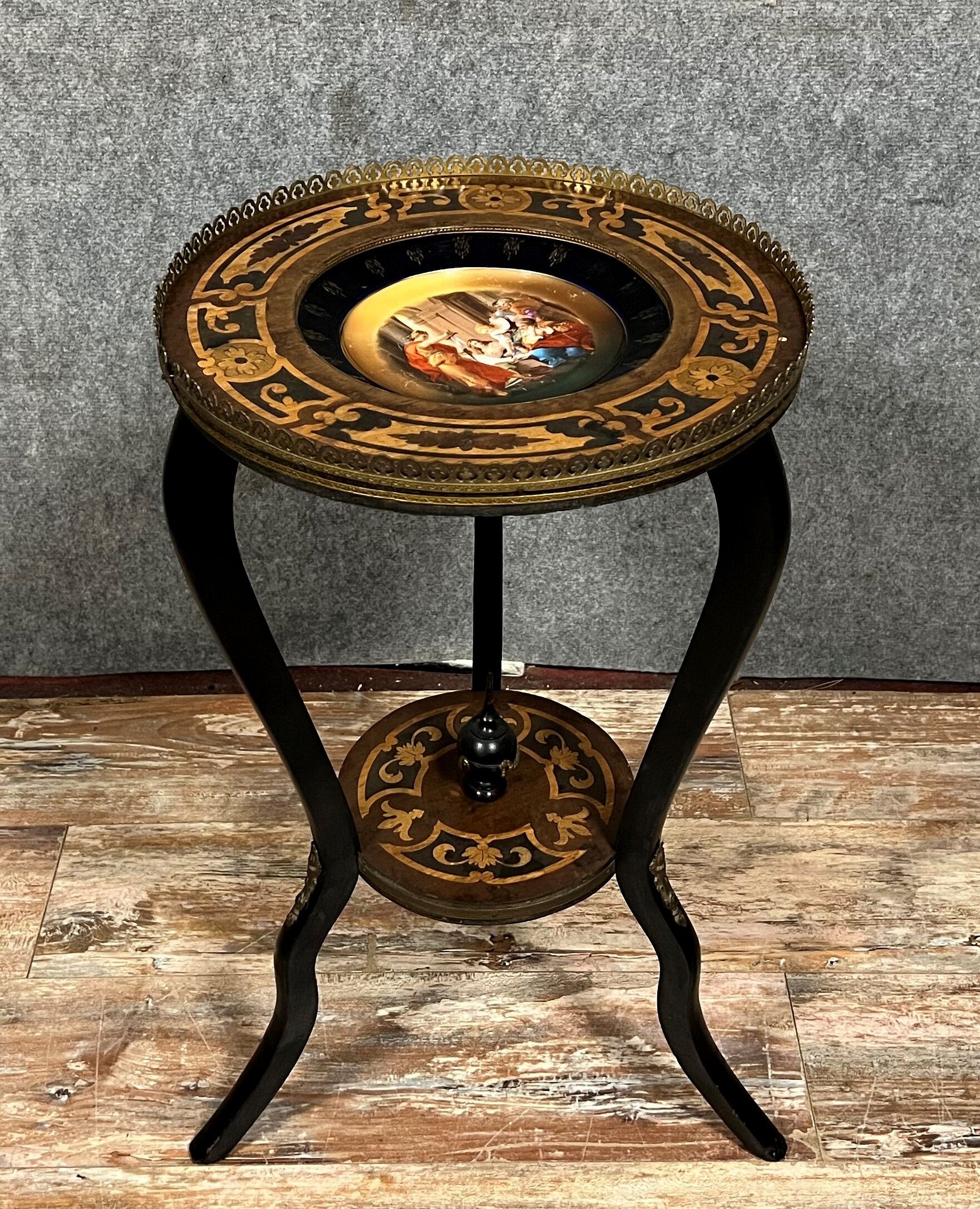 Napoleon III era ceremonial table in Boulle marquetry around 1850