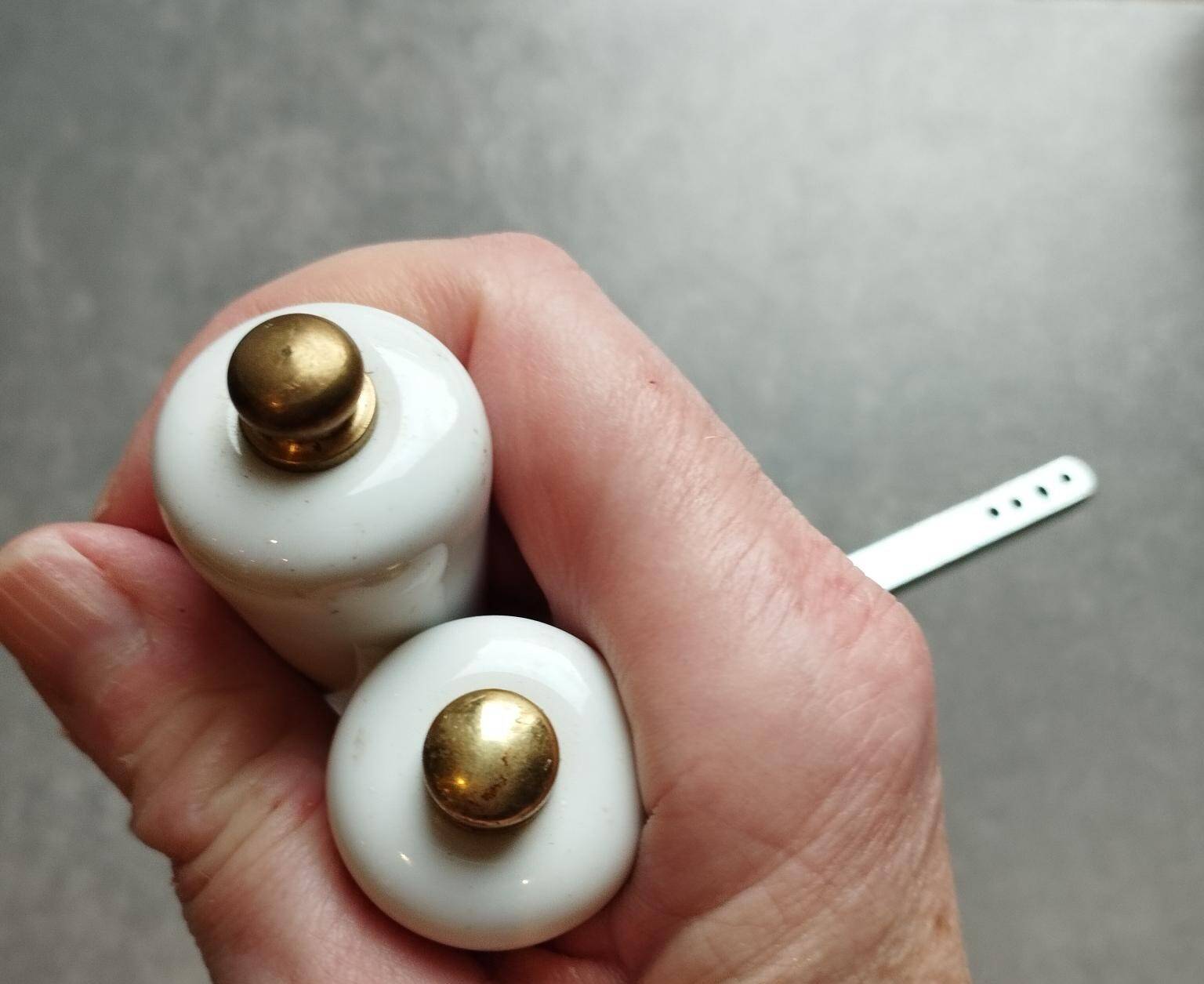 Paire de poignée de porte