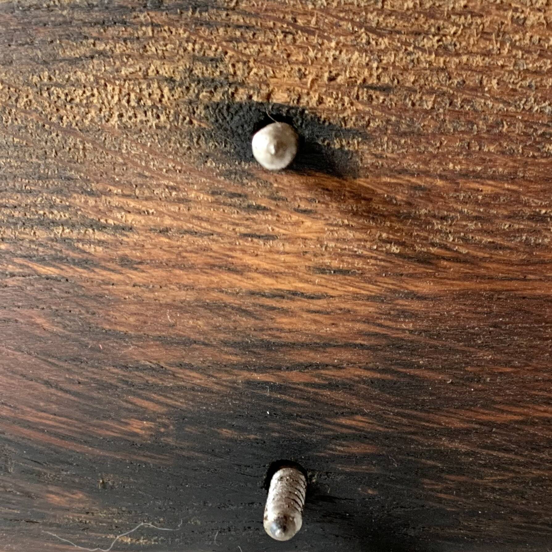 Vintage wall-mounted coat rack in solid wood - 6 hooks