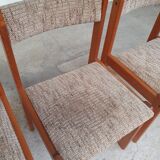 Set de 4 chaises scandinaves en teck du milieu de siècle