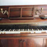 Piano brand E-Mussard Paris