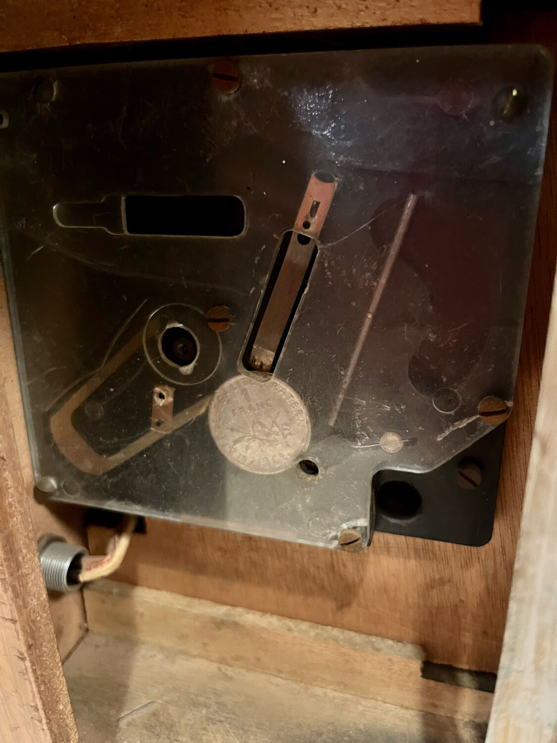 Old motel lamp radio
