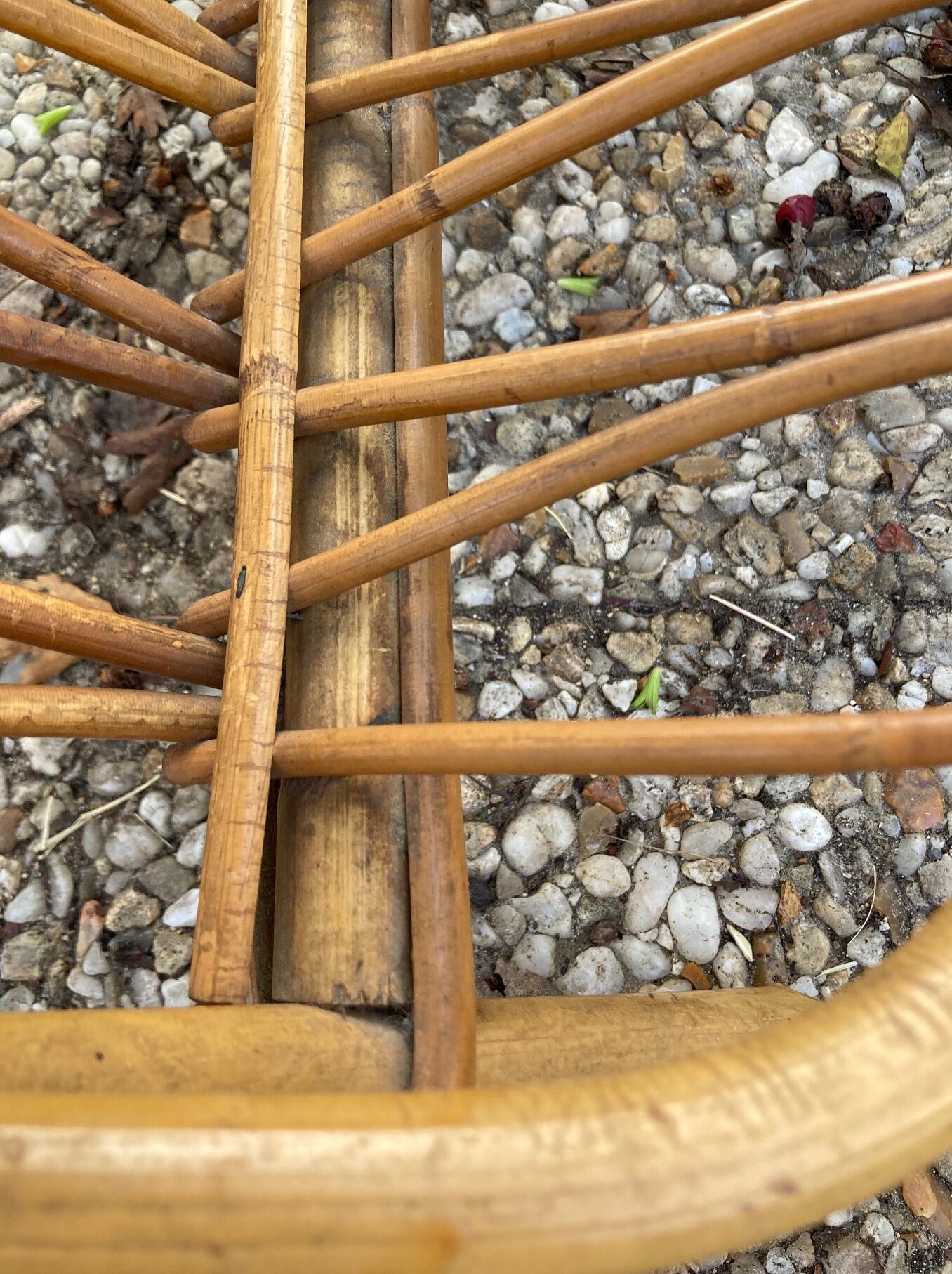 Vintage rattan magazine rack table