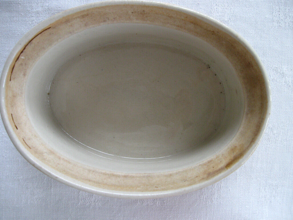 Old culinary terrine from Saint Uze