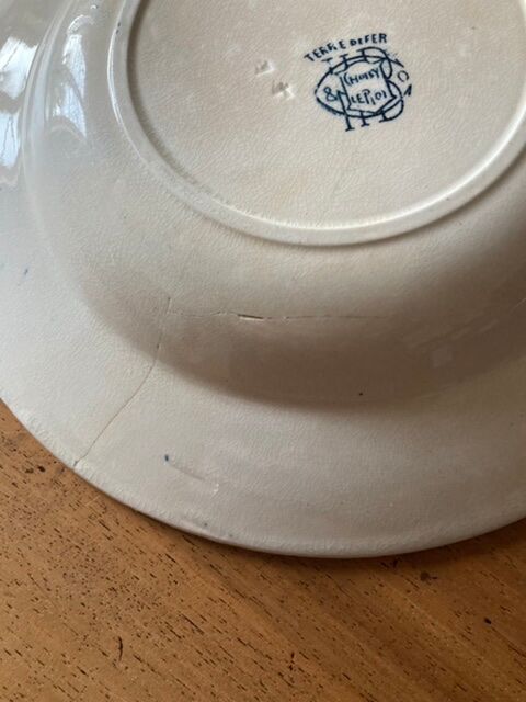 Pair of Choisy le Roi soup plates