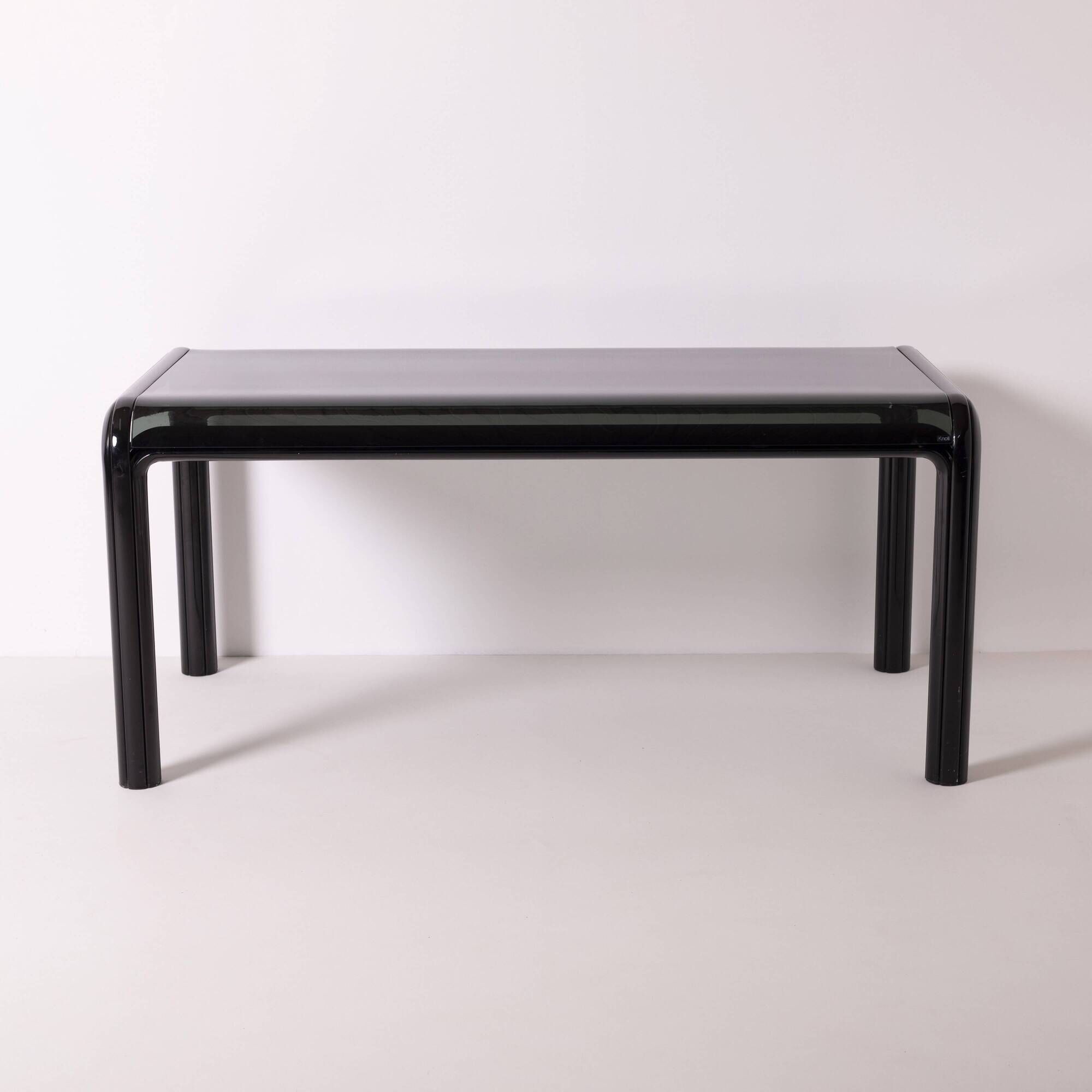 Orsay dining table by Gae Aulenti for Knoll in aluminum and tempered glass