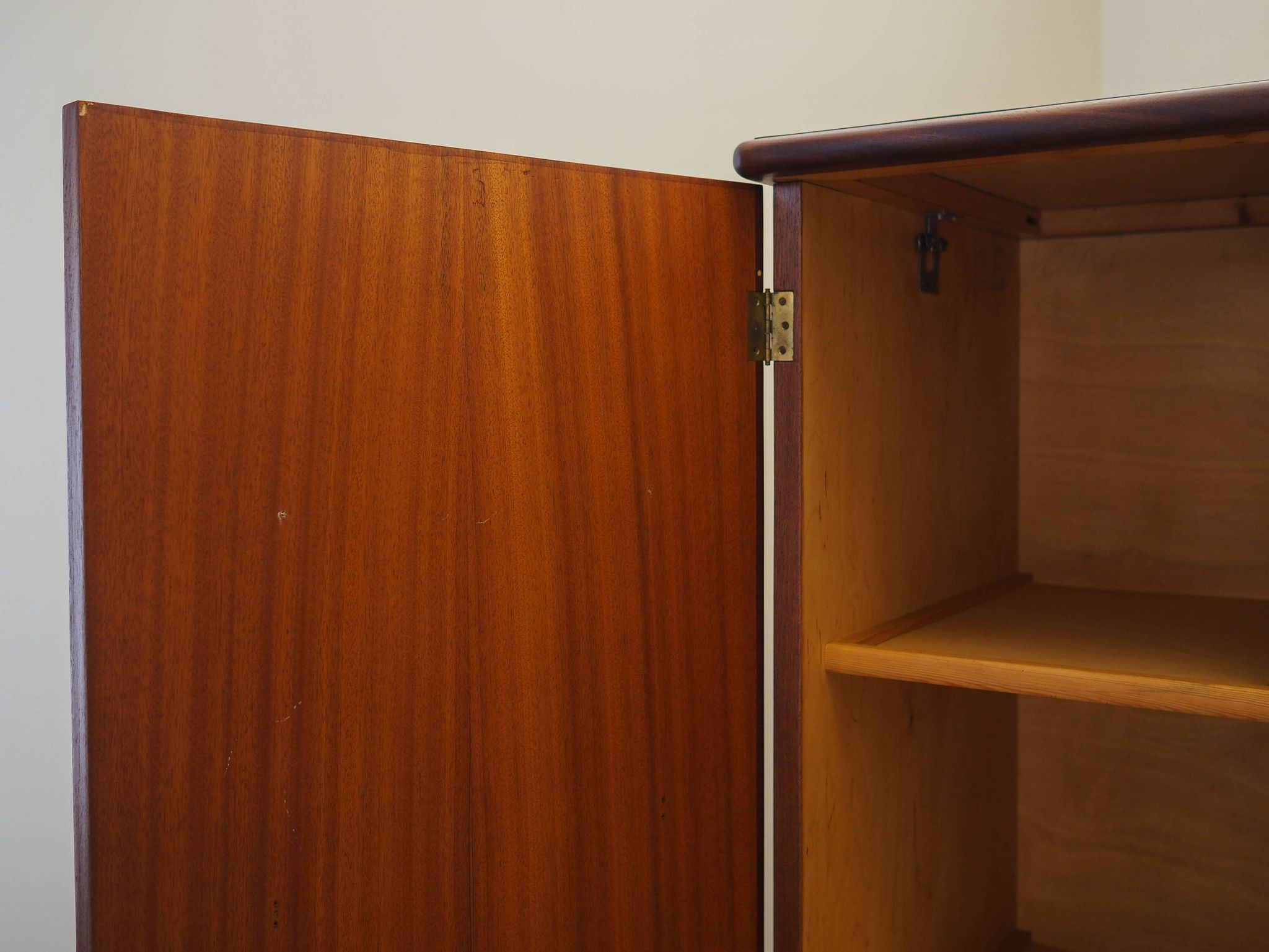 Armoire danoise en teck, années 1960