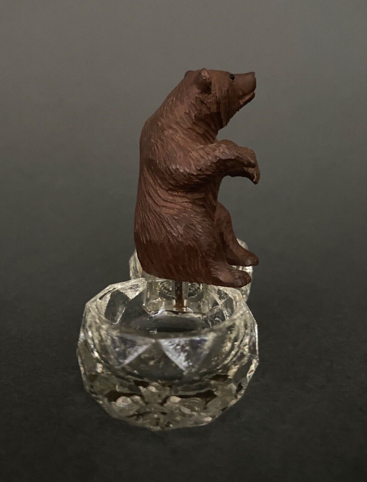 Pepper shaker with bear decoration Black Forest Black Forest early twentieth century