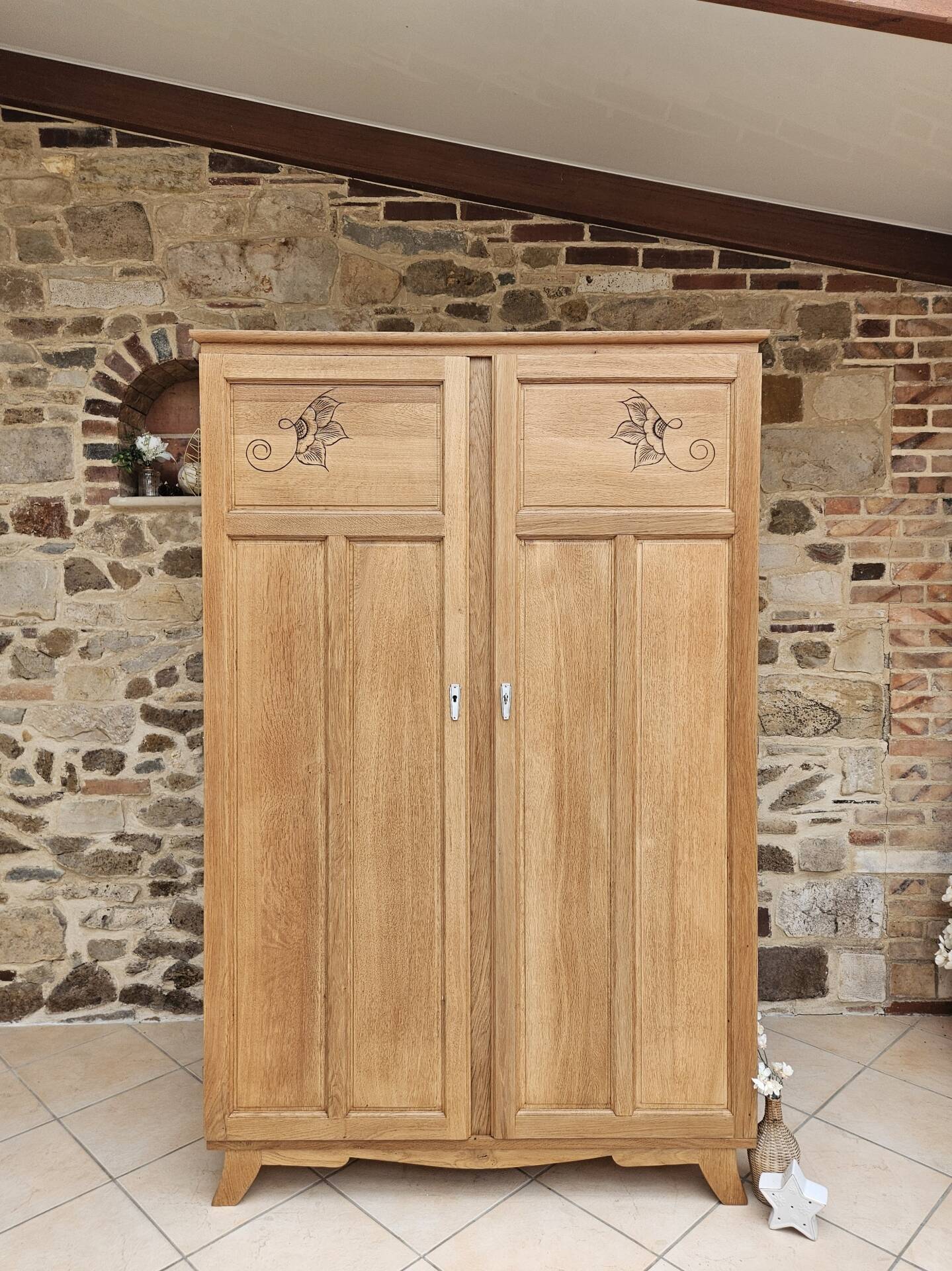 Armoire parisienne art déco