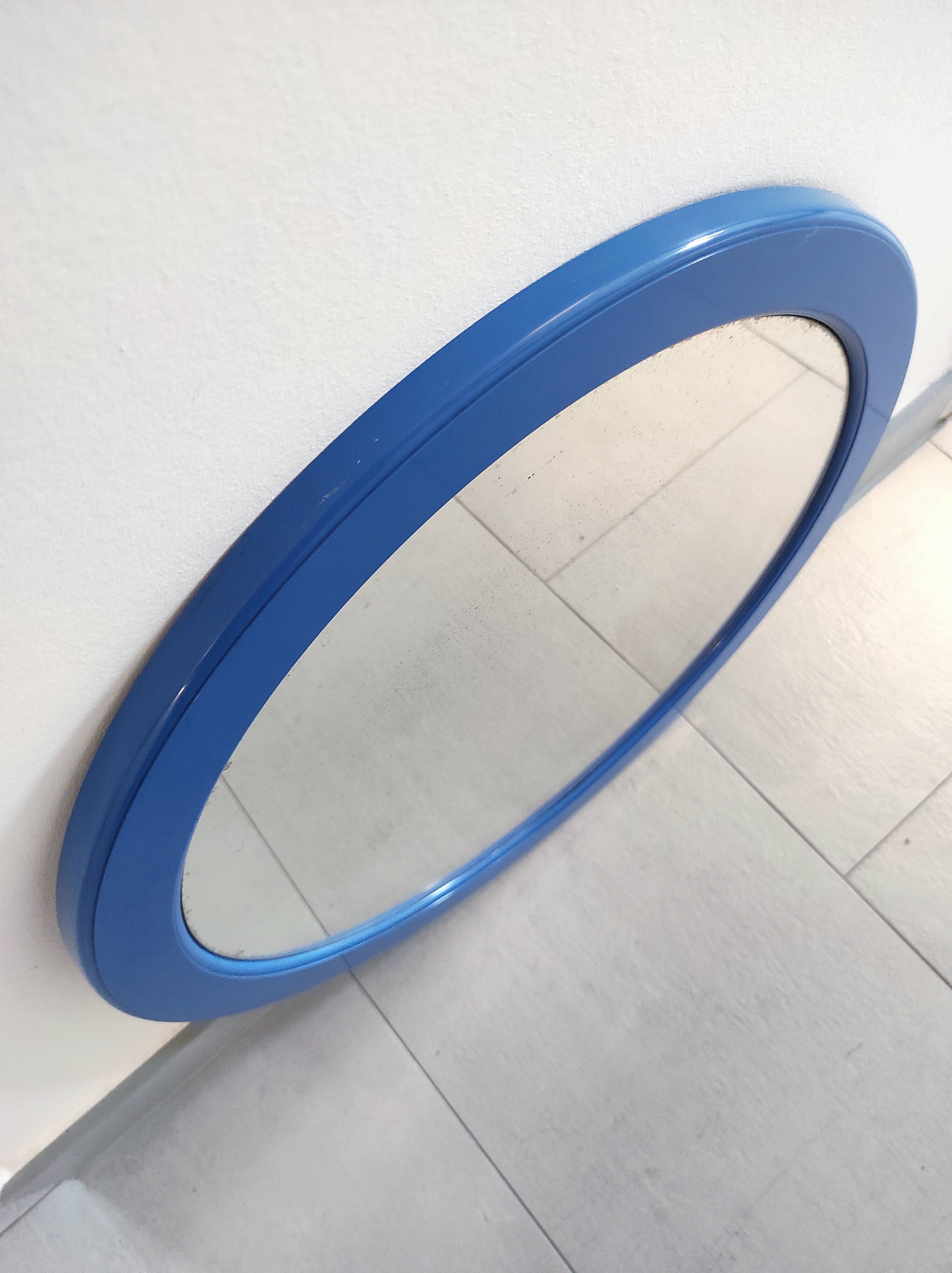 Miroir rond bleu, 1970