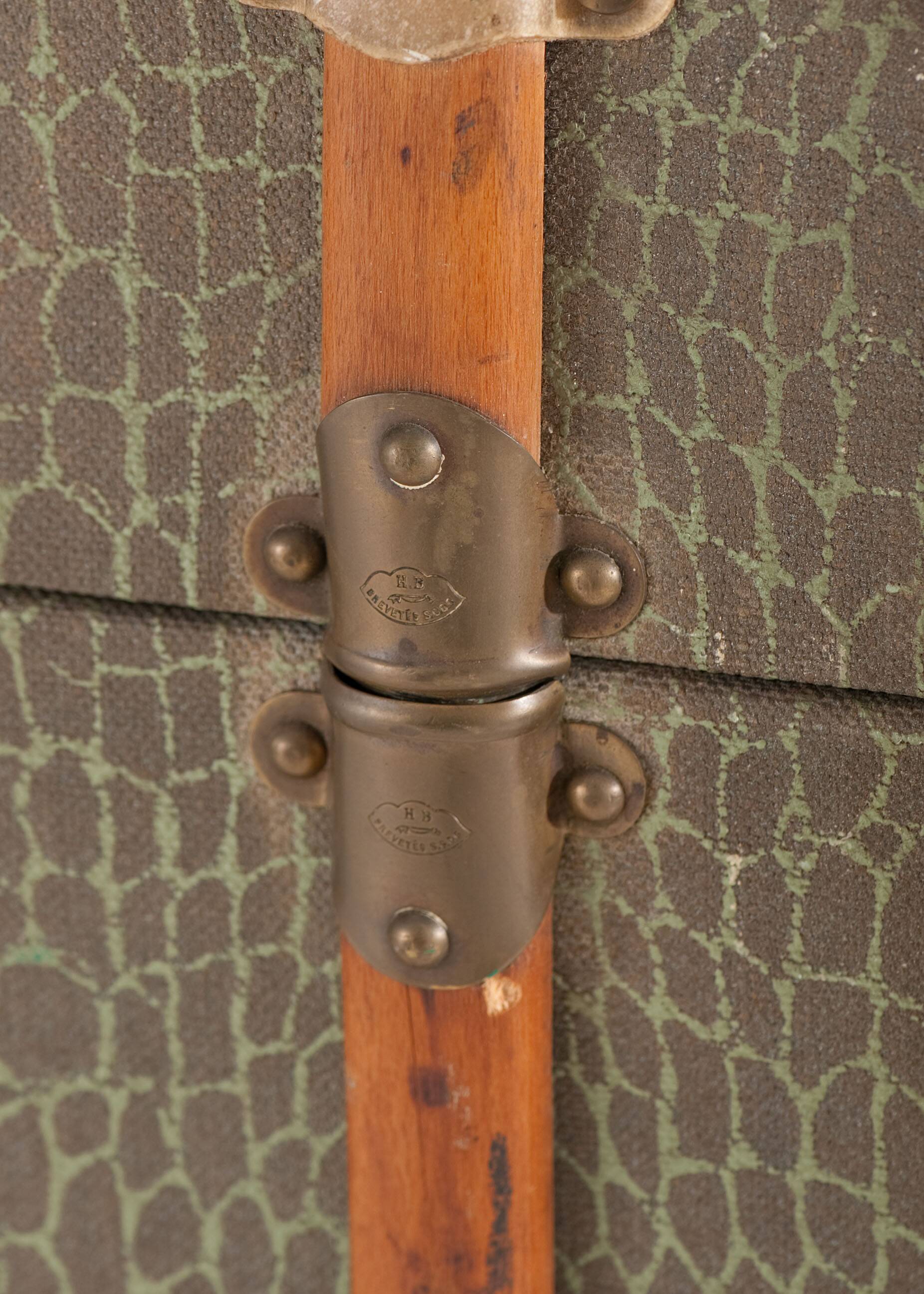 Anc Large cabin trunk in khaki canvas with a snakeskin effect, wood & brass