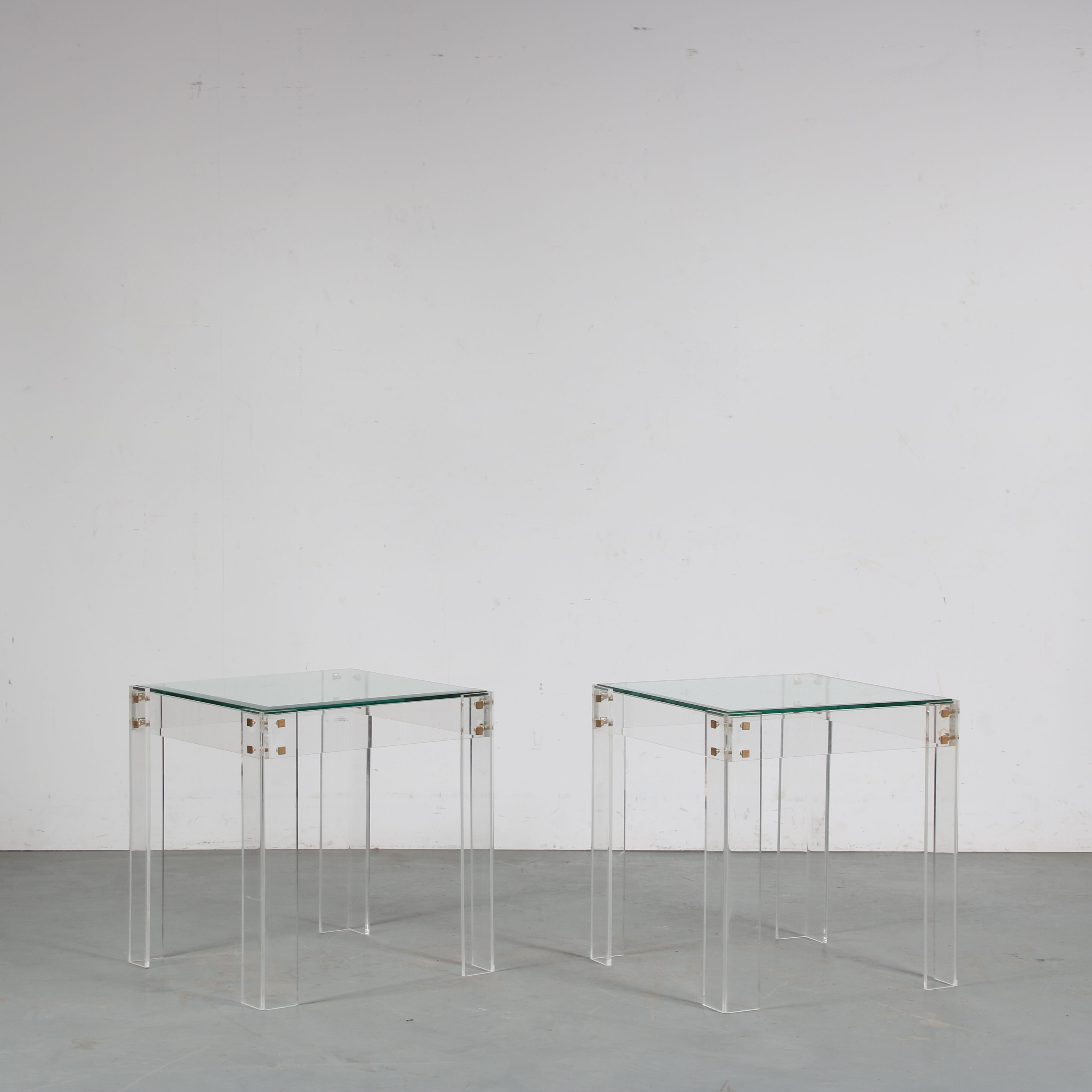 1970s Pair of lucite side tables by iTRE, Italy