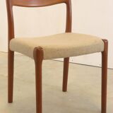 Ensemble de 4 chaises de salle à manger danoises en teck "Borup".