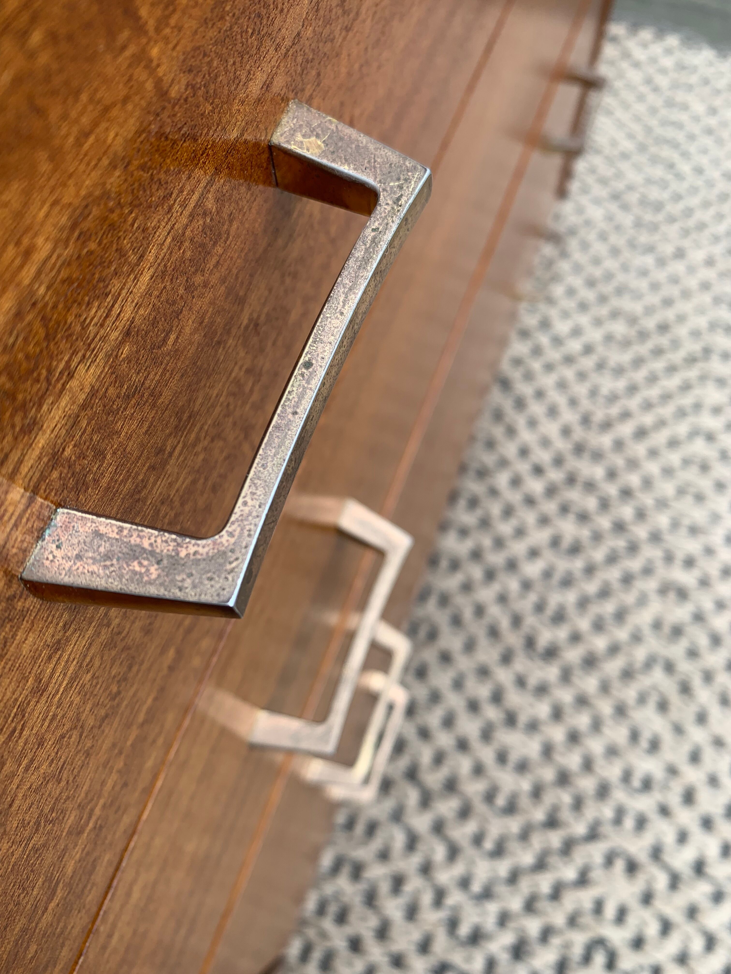 Vintage chest of drawers with 4 drawers