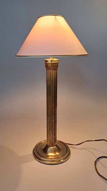 Lampe néoclassique en laiton doré 1940/1950