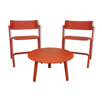 Chaises et table basse RU Shane Schneck