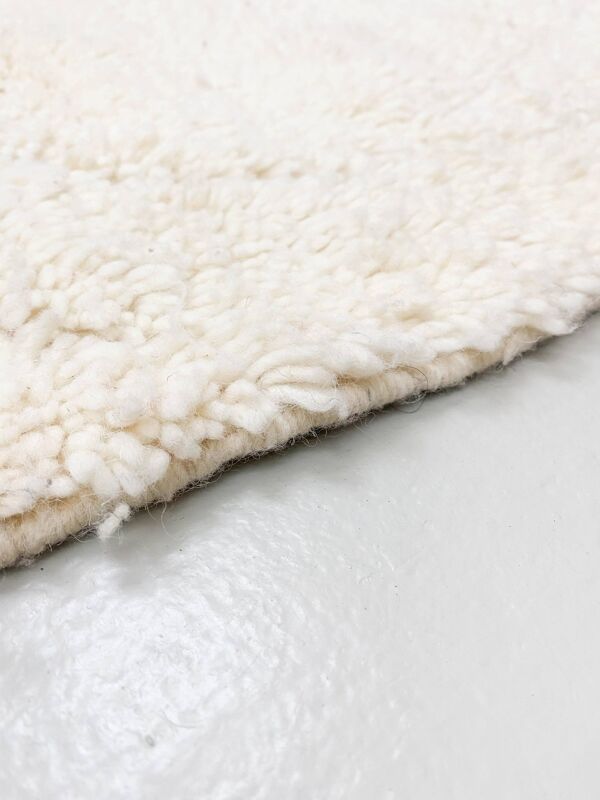 Tapis berbère marocain Beni Ouarain à losanges gravés 2,22x1,35m