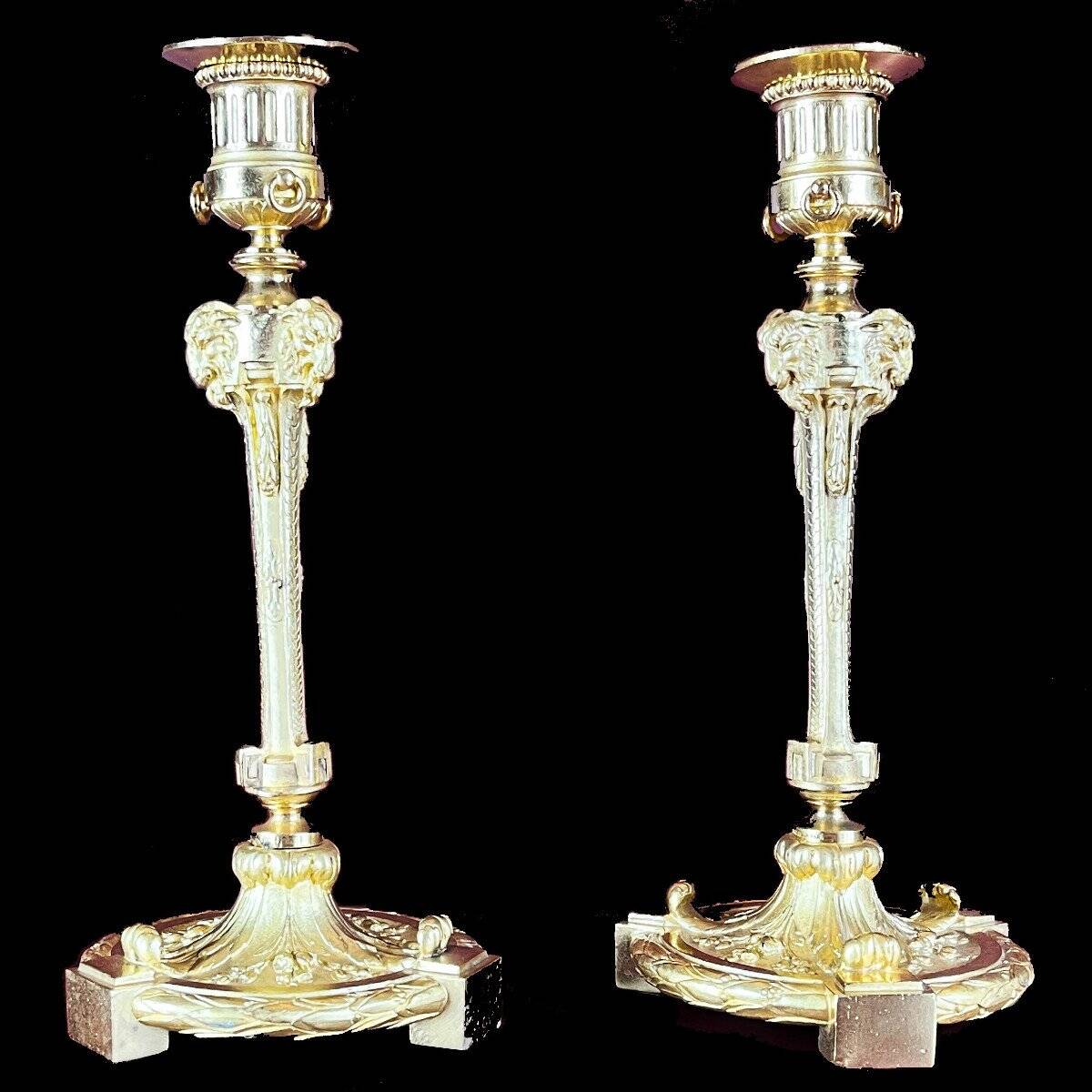 Paire de bougeoirs en bronze doré et ciselé Maison Marnyhac, 19ème siècle