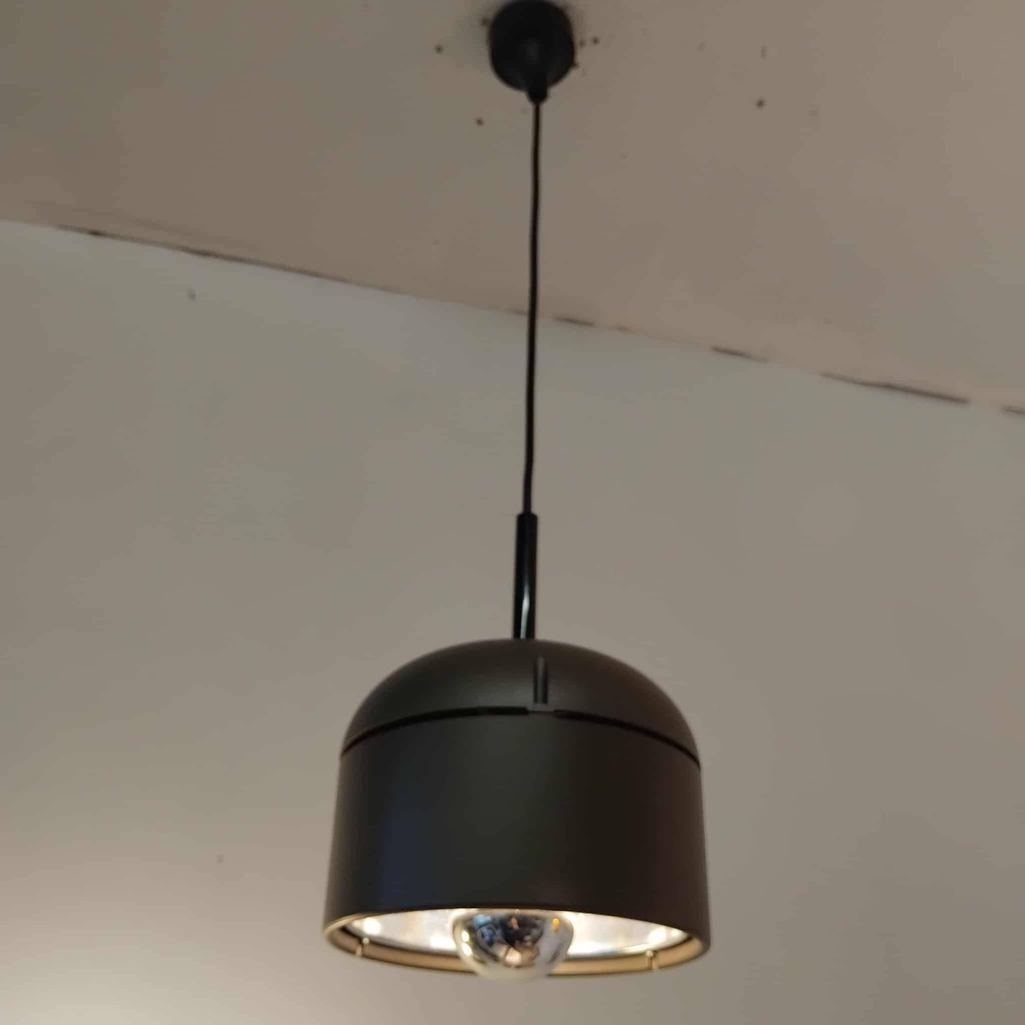 3 SPACE AGE Suspensions deducted 70'