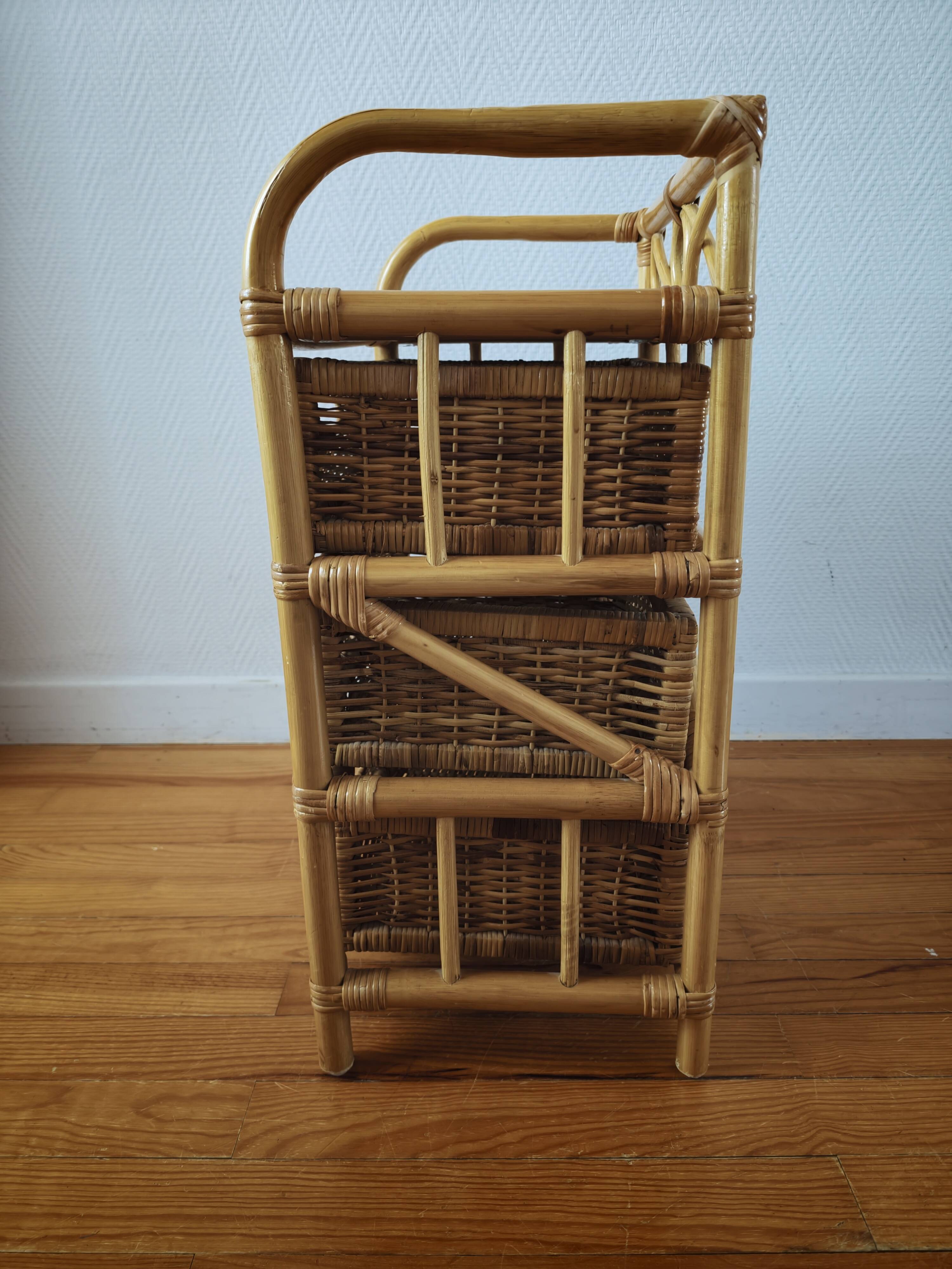 Vintage commode in rattan and wicker