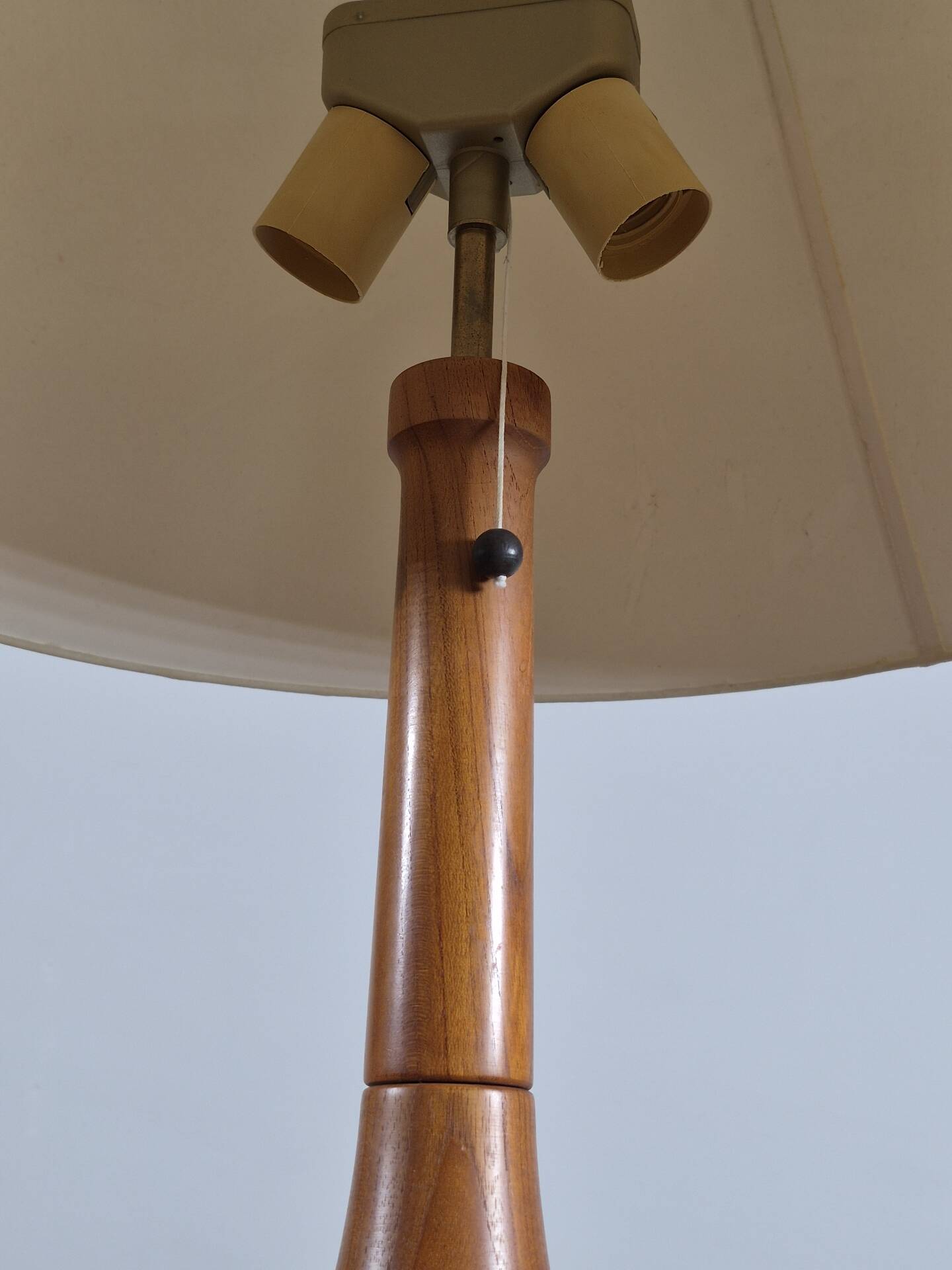 Lampe de table vintage danoise des années 50 scandinave
