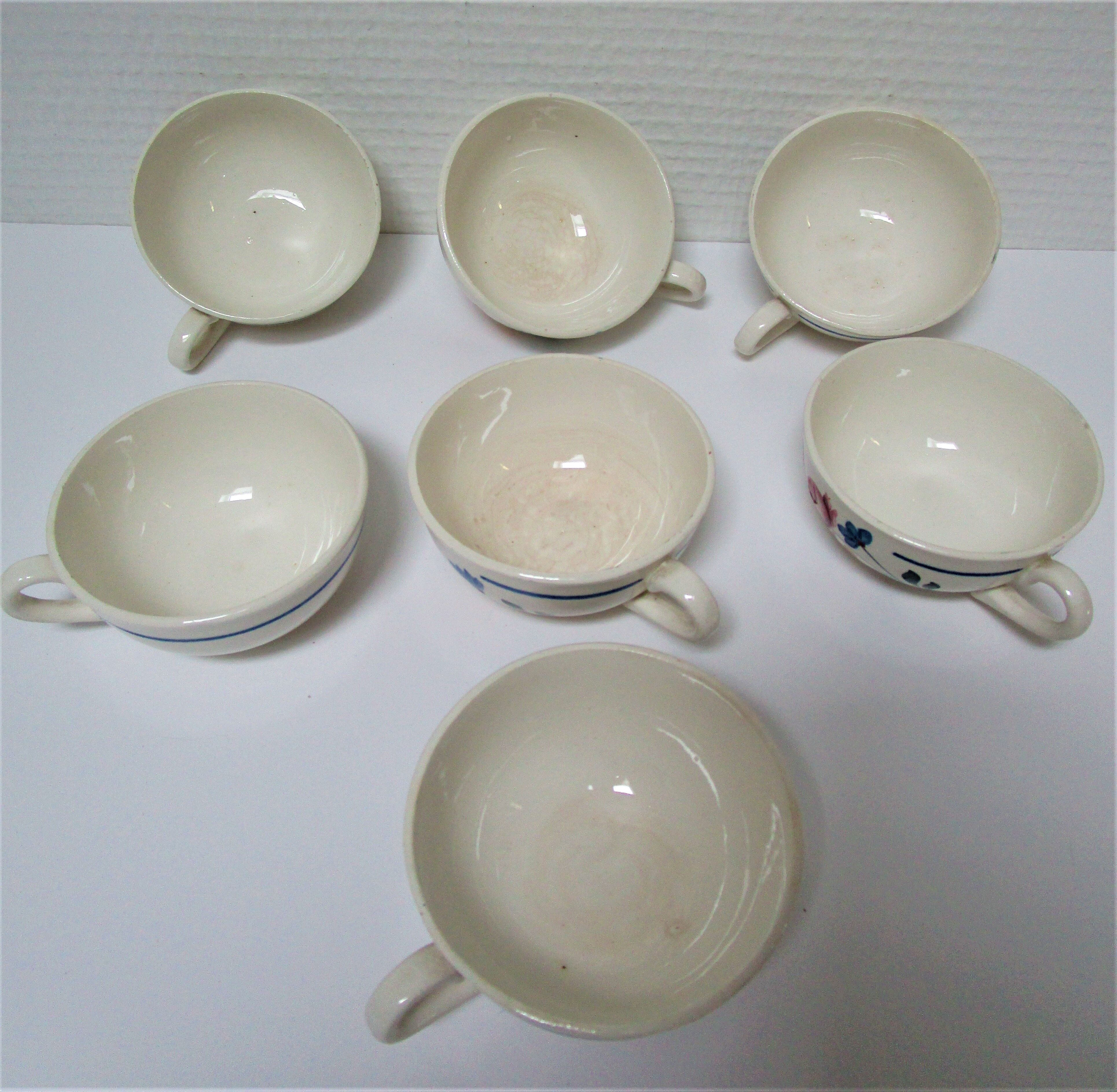 tea or coffee set model Gilberte earthenware Saint Amand floral decoration