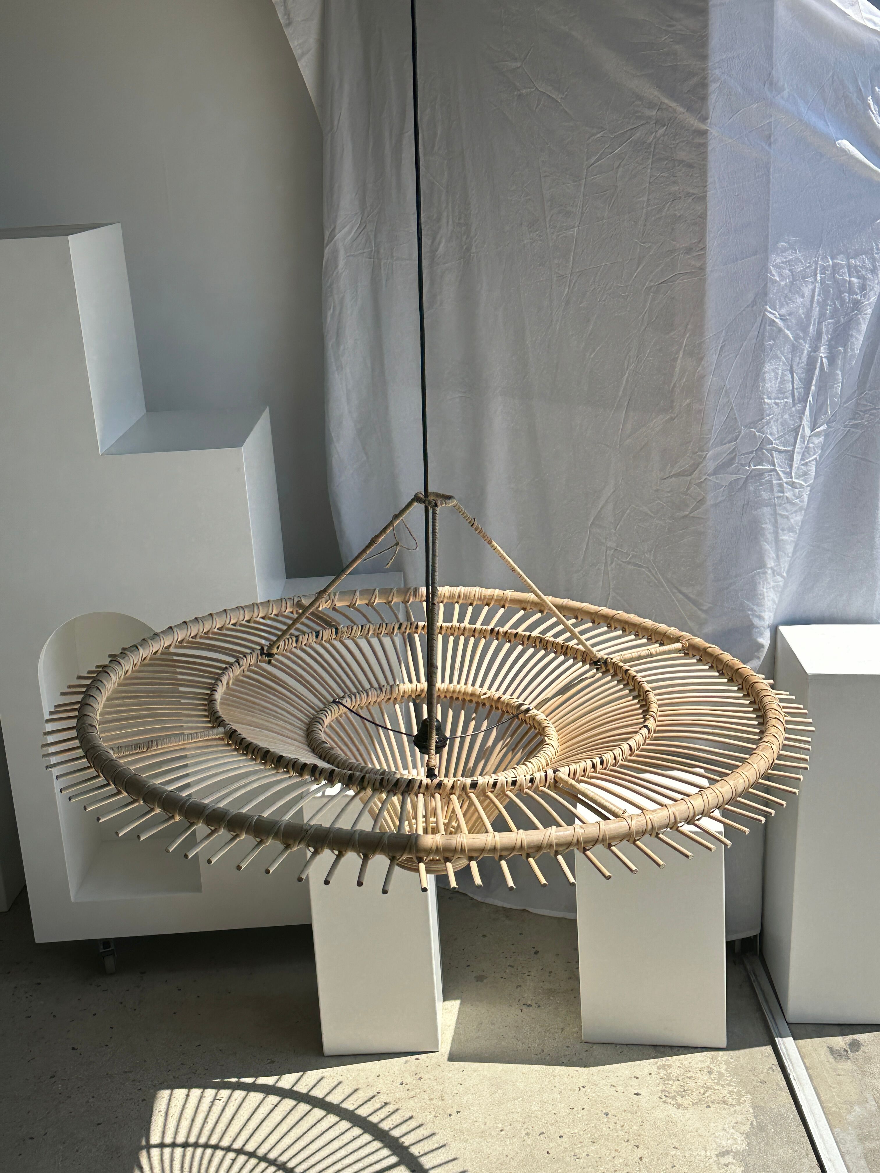 Suspension rattan saucer iron frame D:120 H:60