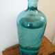 Carafe bleue issue d'une bouteille de siphon à eau de Seltz