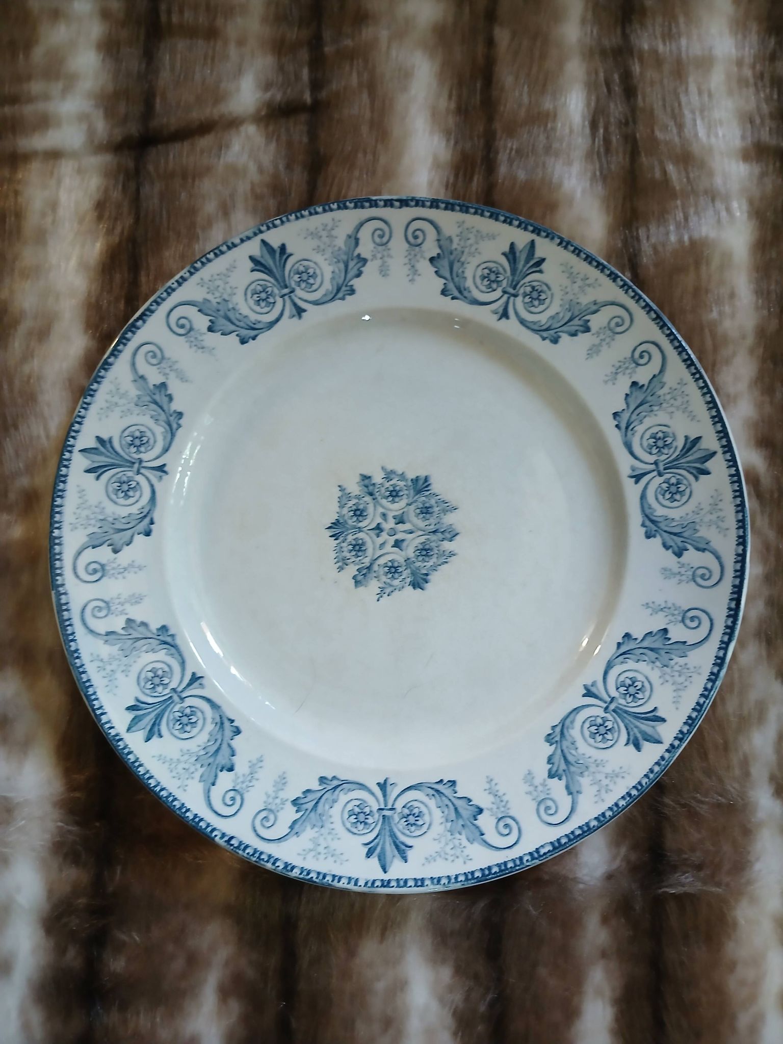 Large antique ironstone dish