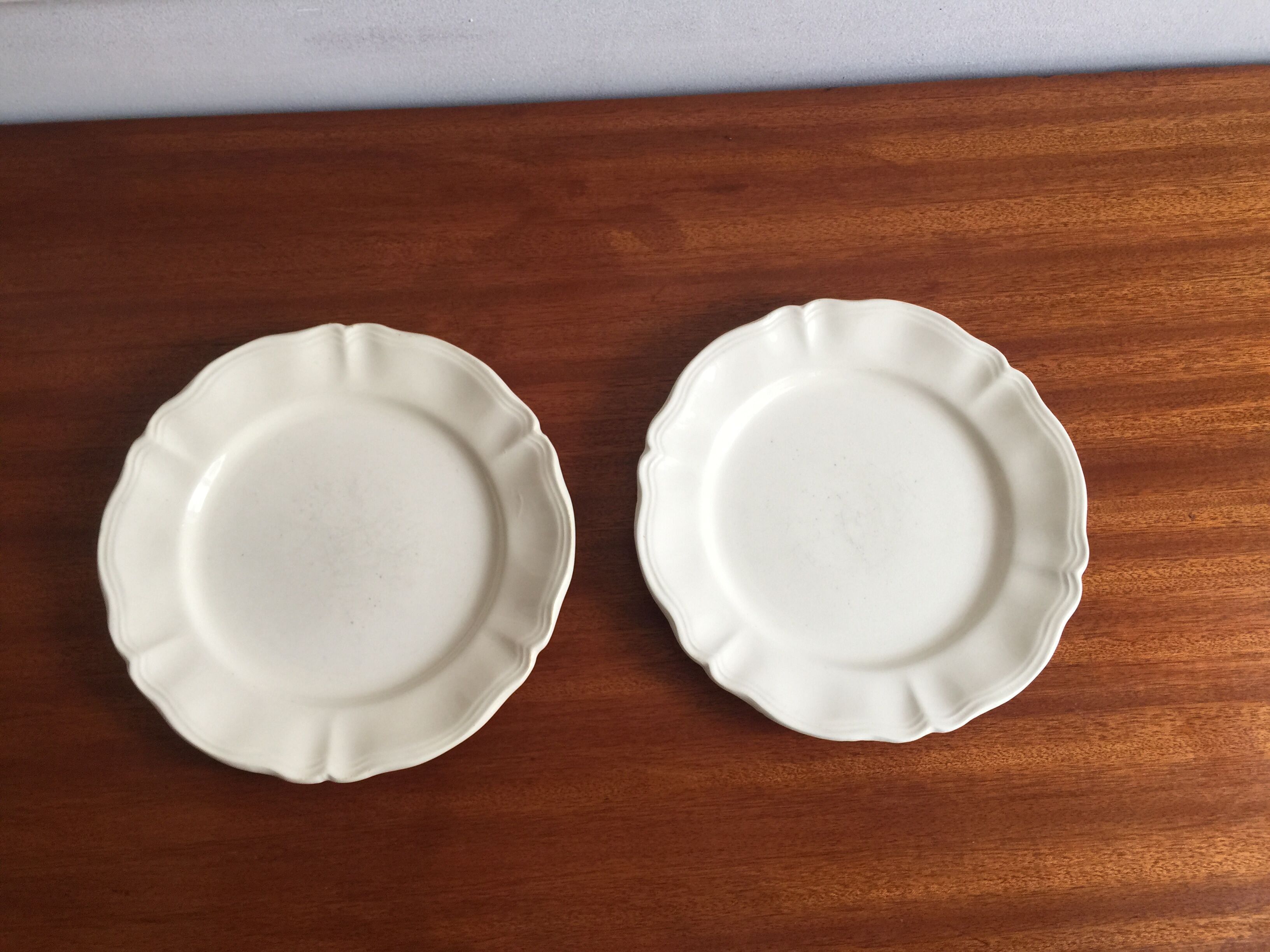 Set of 2 plates Sarreguemines