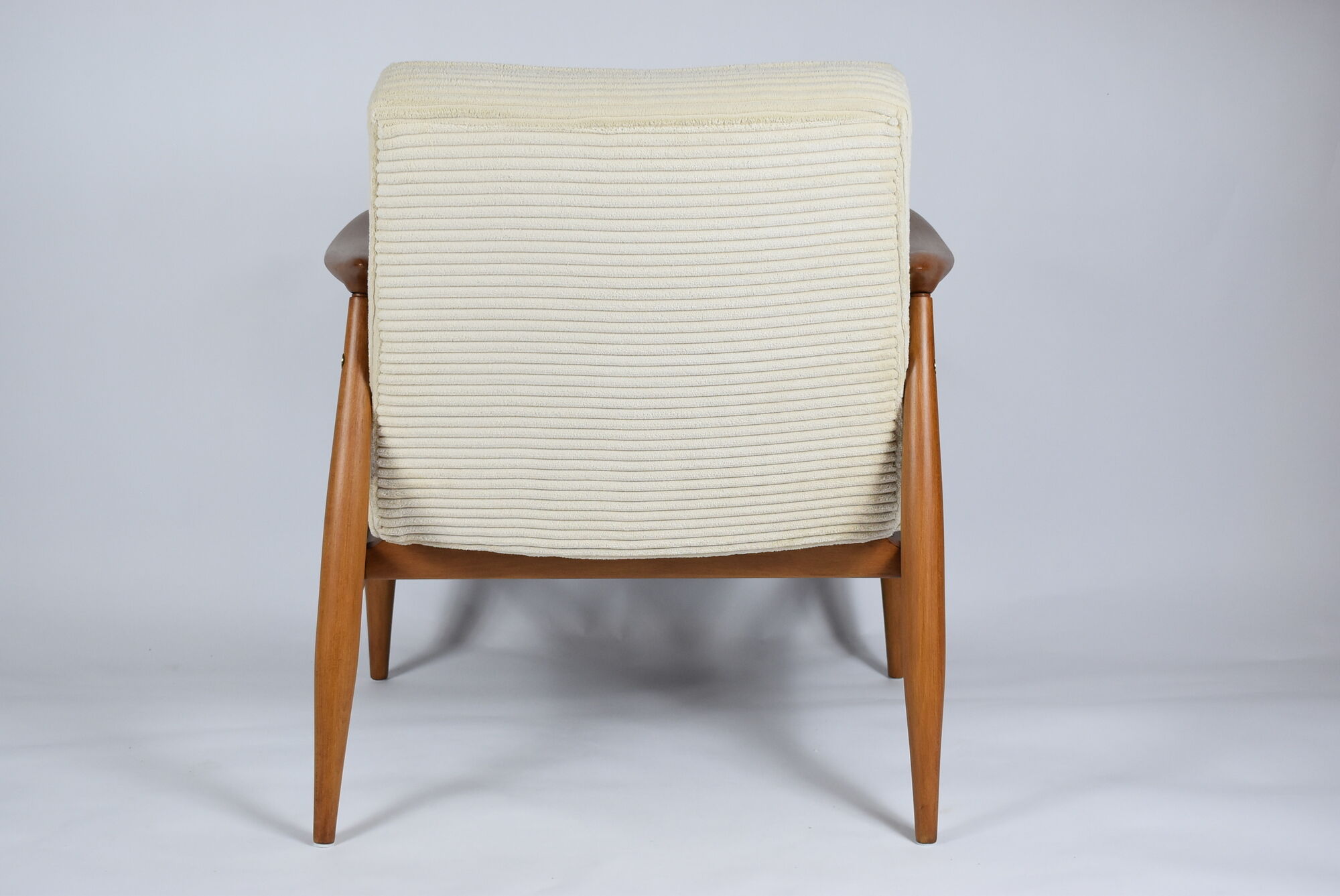 Restored scandinavian armchair "Kedziorek", 1960s, cream Cord, teak
