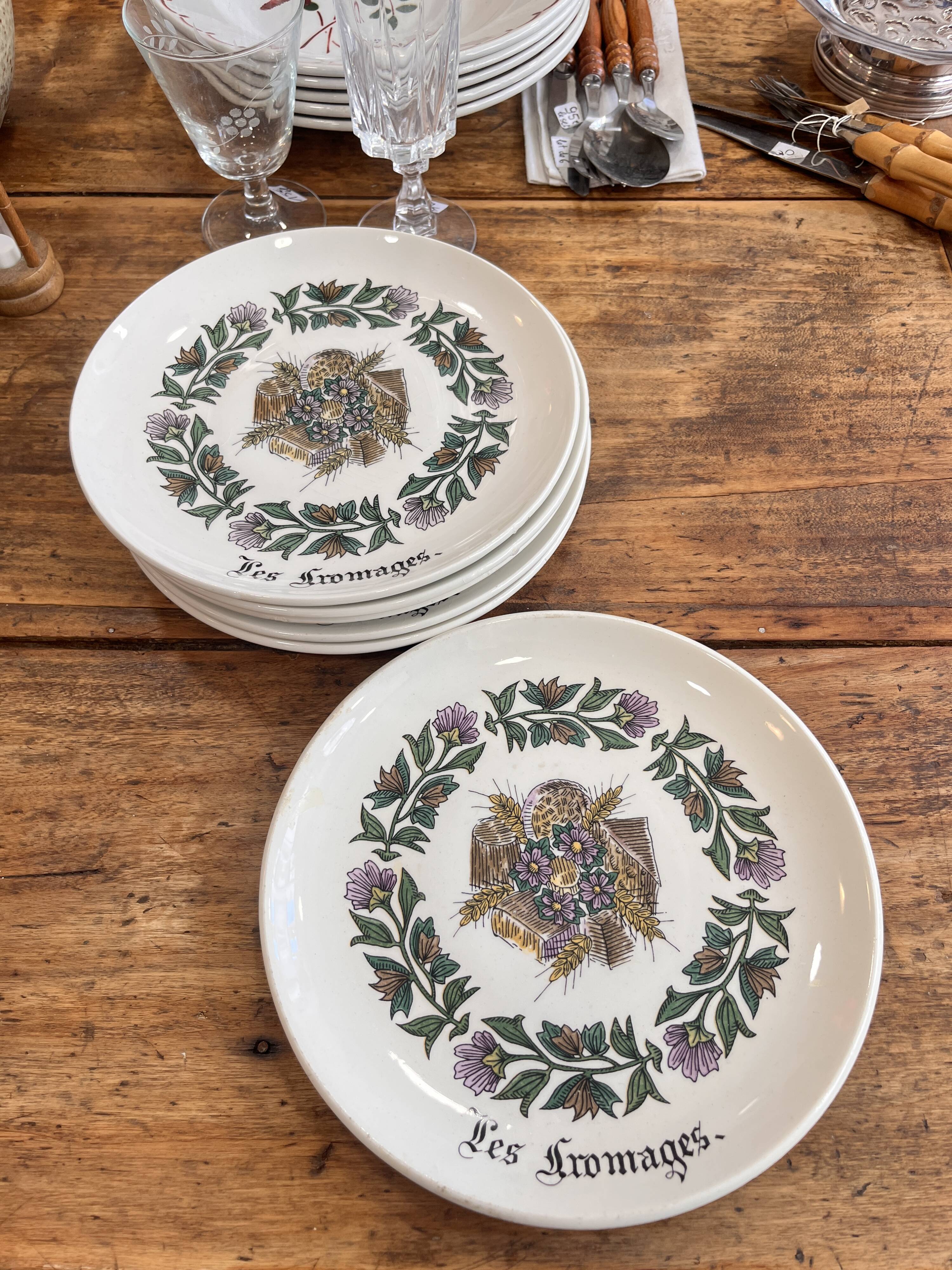 Assiettes à fromage Gien