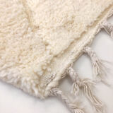 Moroccan Berber carpet blessed ouarain ecru plain with engraved diamonds 167x105cm