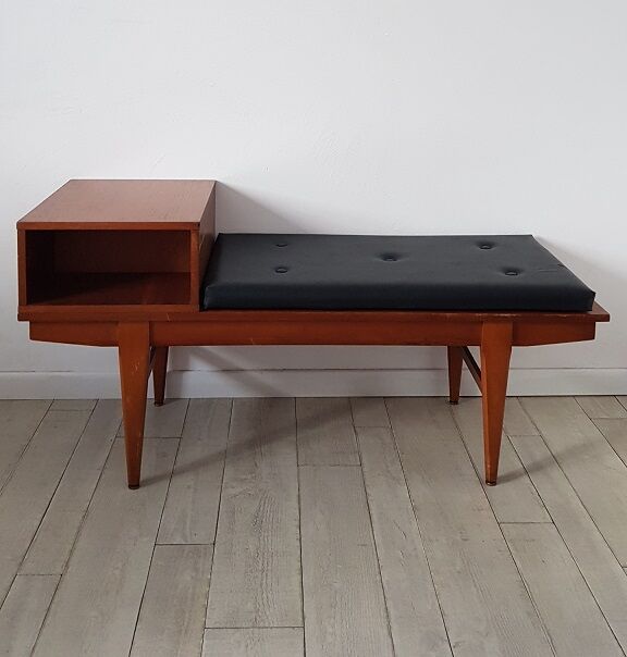 Chippy Heath phone bench