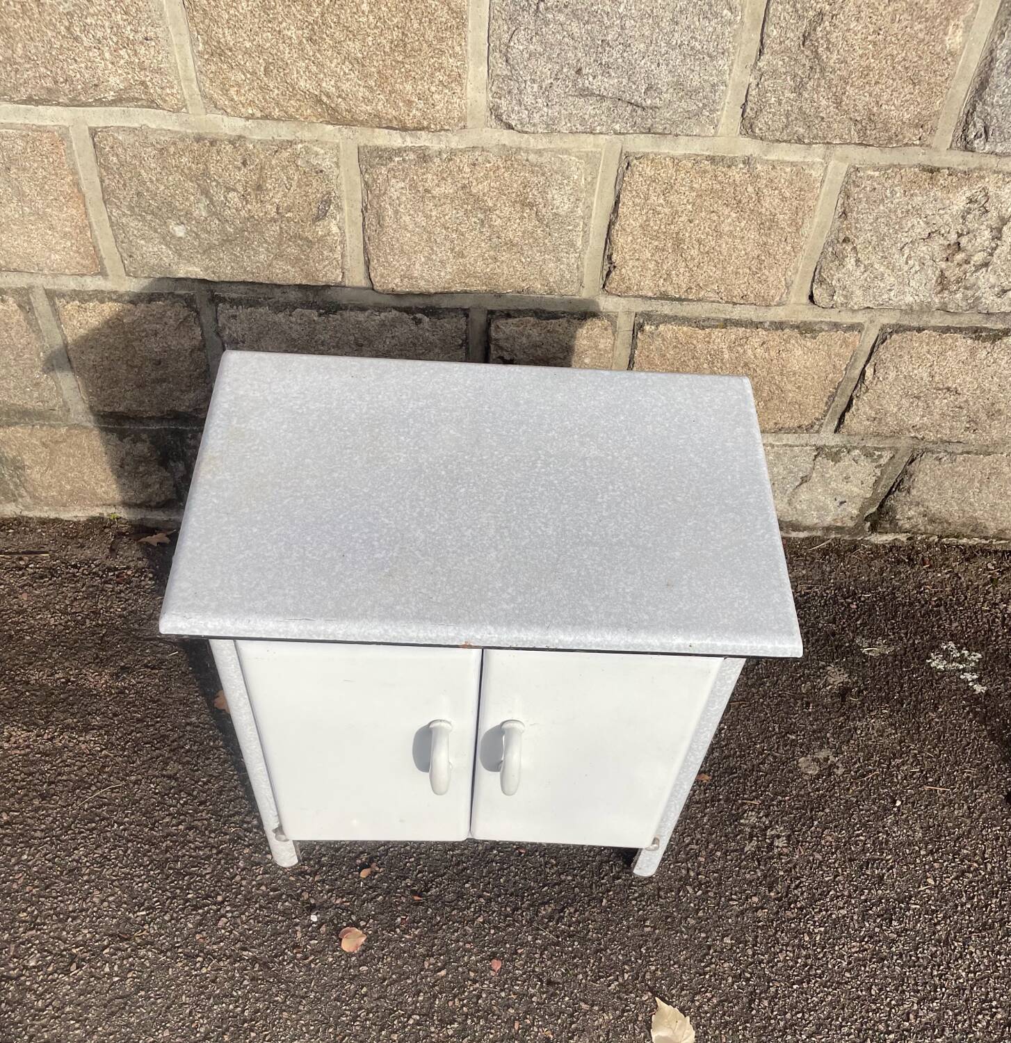 enameled steel kitchen furniture