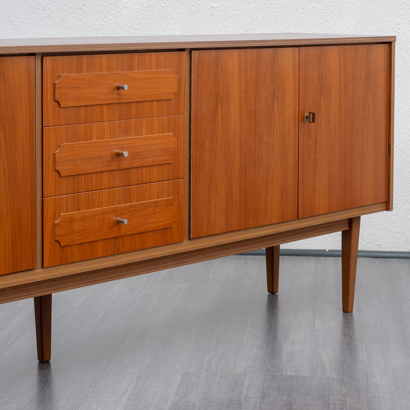 Sideboard in walnut 1960s