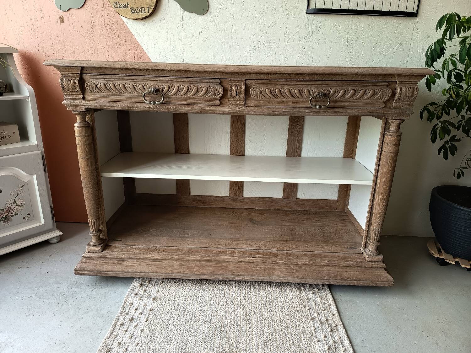 "Henry II" style cabinet base