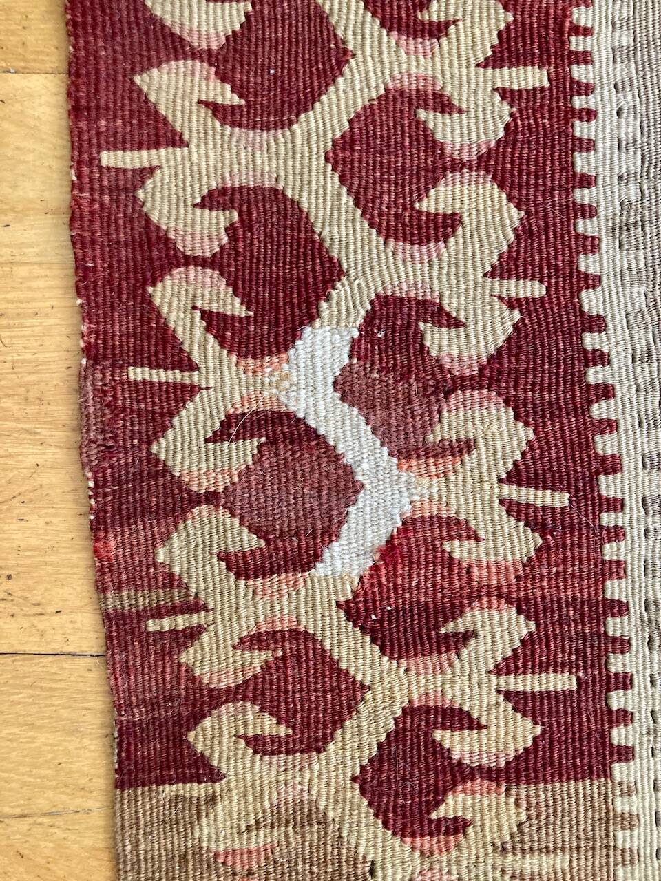 Tapis kilim traditionnel
