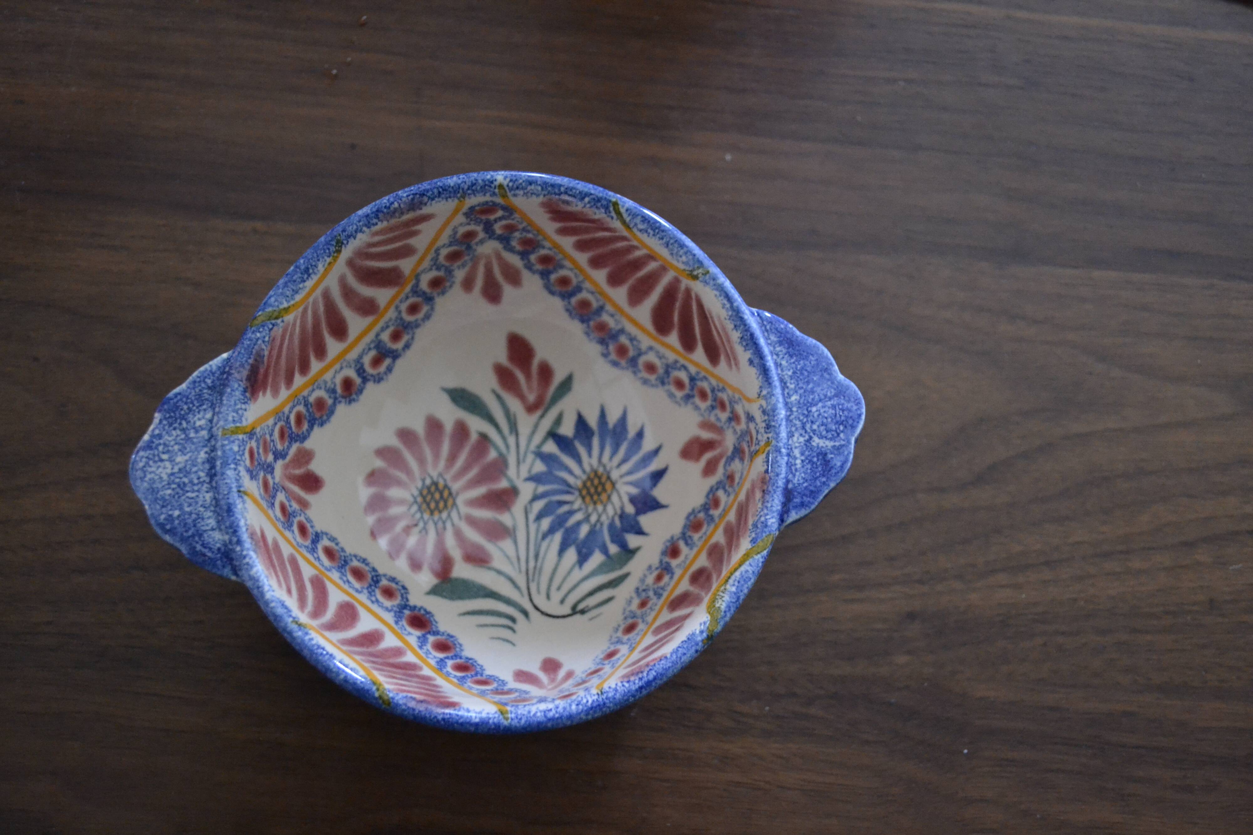 Henriot eared bowl