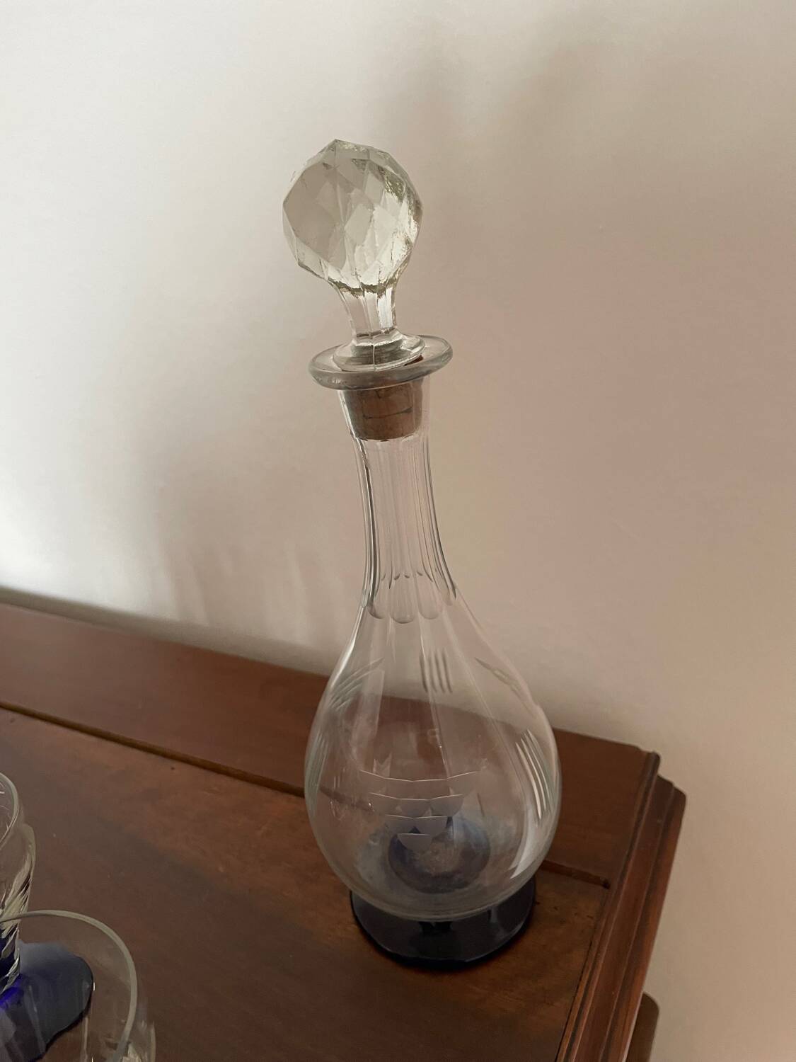 Carafe and glasses set