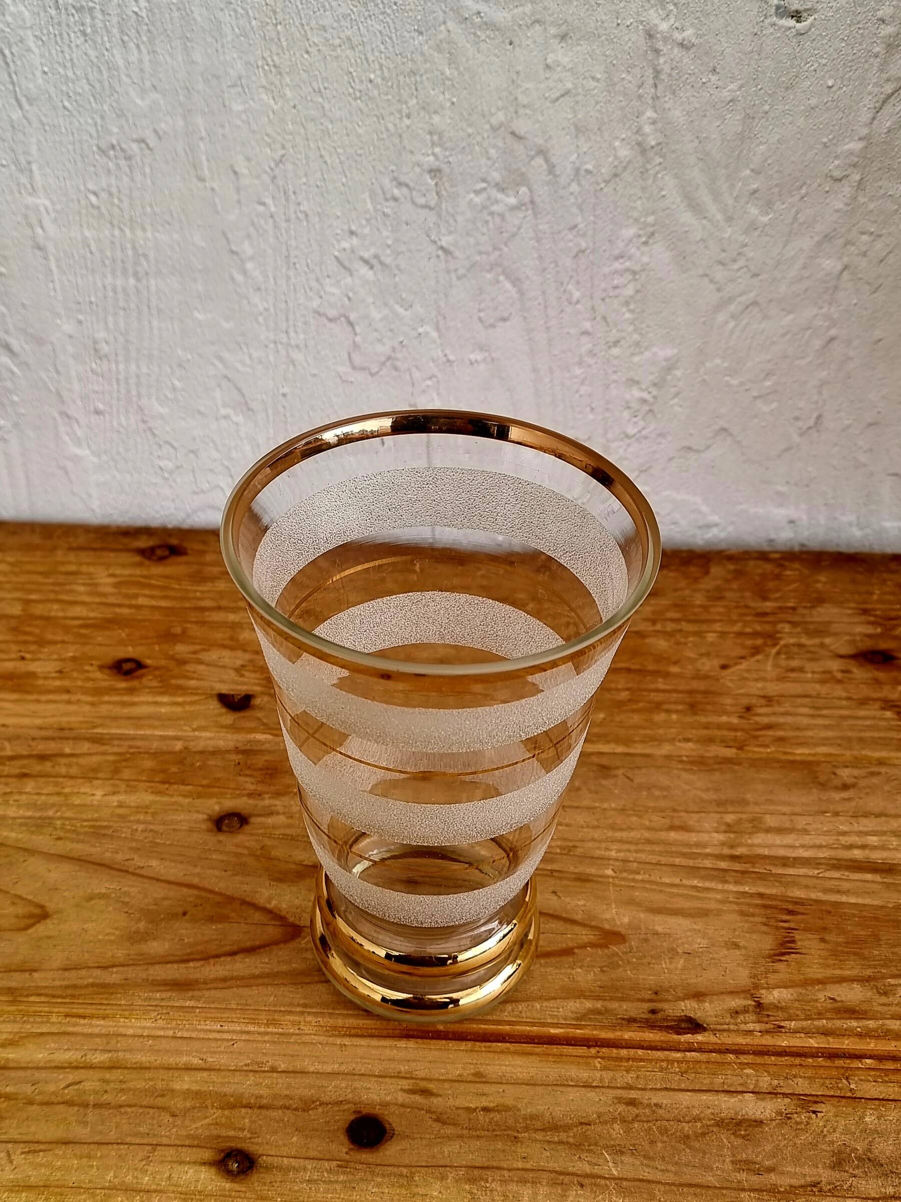 Vase granité blanc et doré vintage
