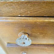 Commode vintage - poignées fleurs