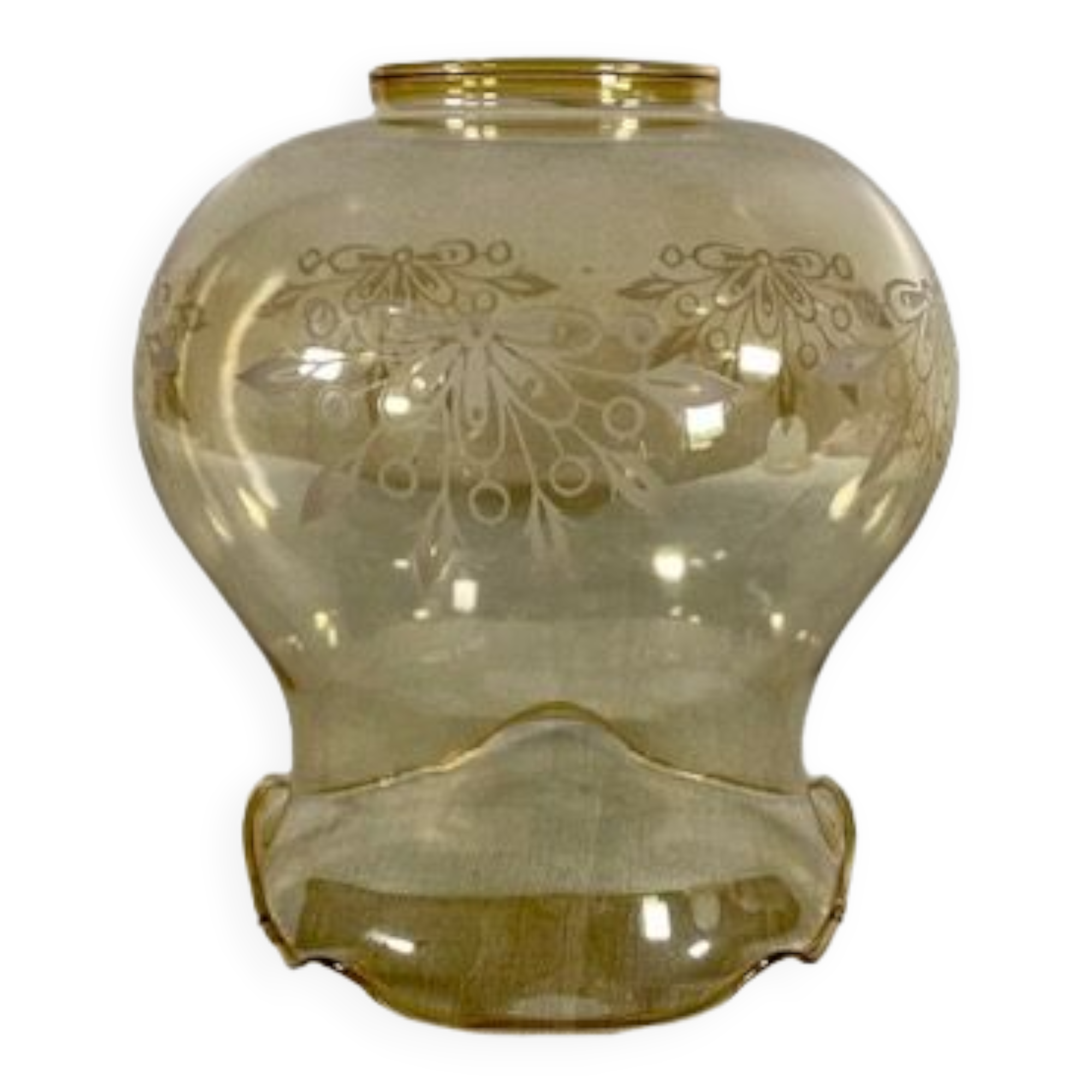 Decorated flamed glass lampshade