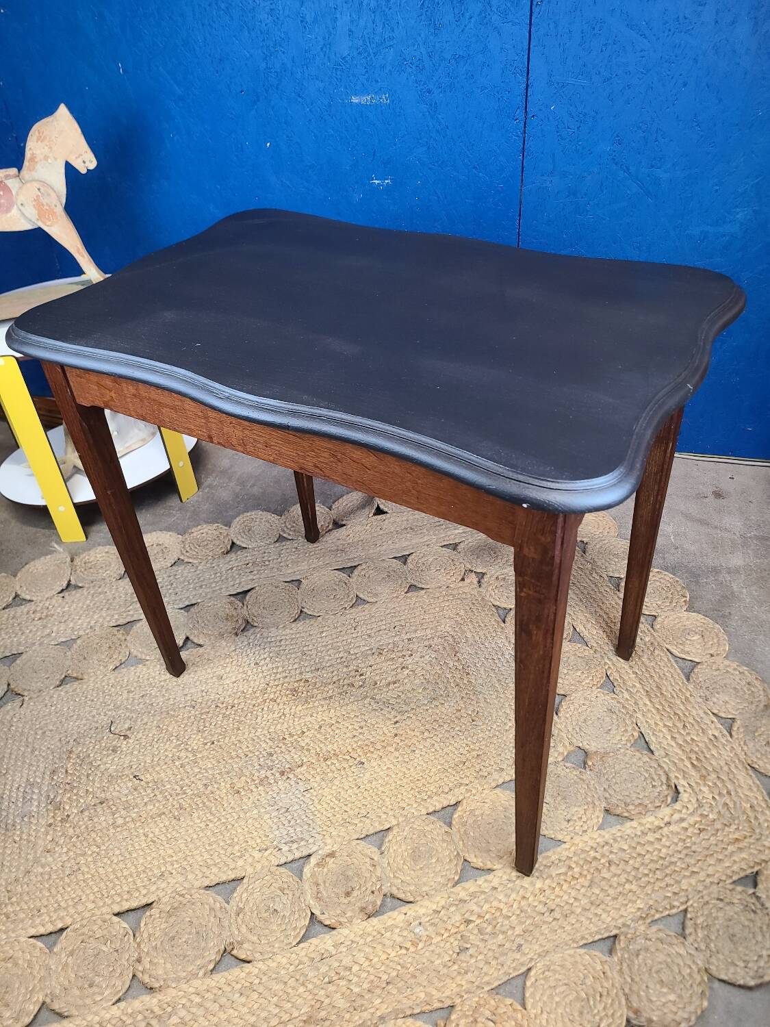 Vintage art deco table 1930 in solid wood