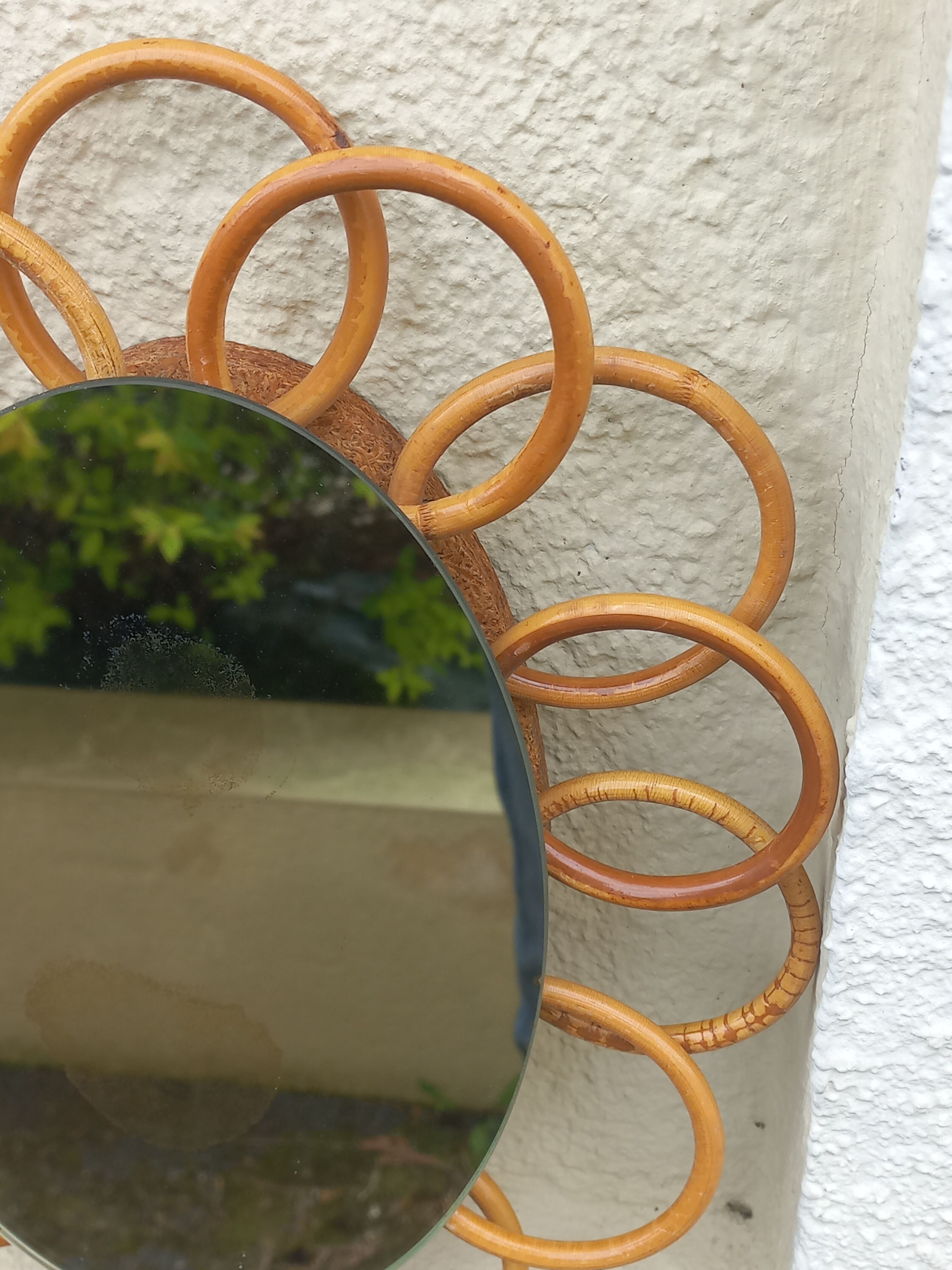 Miroir soleil ovale en rotin des années 70 25x31cm