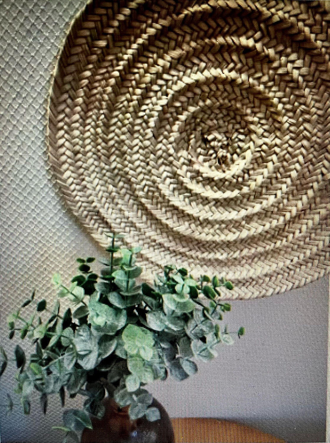 Wicker rattan top for wall decoration