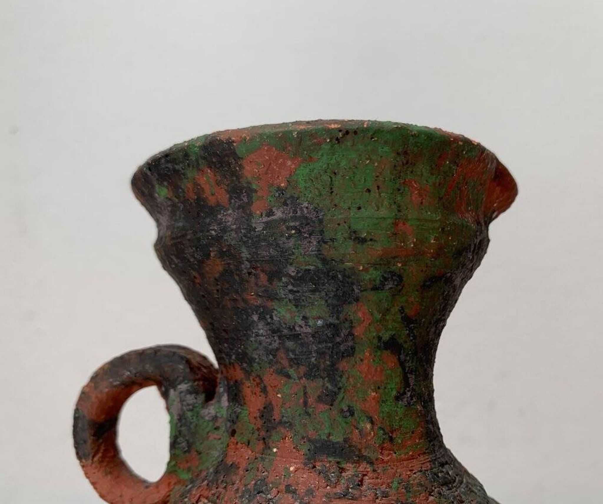 German brutalist carafe vase from the mid-century in the style of Gerhard Liebenthron, 1960s.