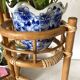 Porte plante vintage en rotin