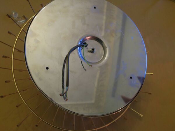 Chandelier en laiton doré et cristal Stilkronen, Italie années 1970